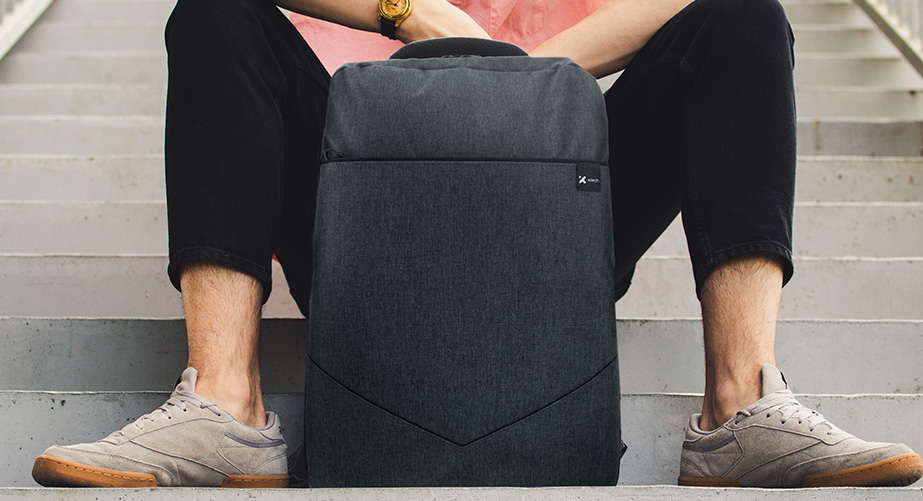 MOCHILA PARA NOTEBOOK XTECH XTB-221 15.6 LIBERPOOL COLOR DARK GRAY - Imagen 9